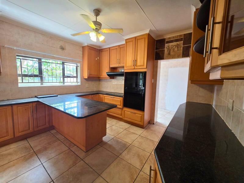 3 Bedroom Property for Sale in Hartenbos Central Western Cape